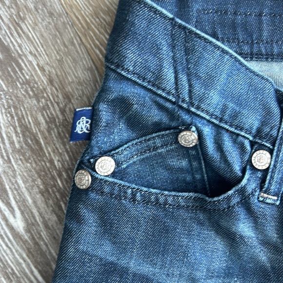 Gorgeous rock and republic jeans - Picture 4 of 6